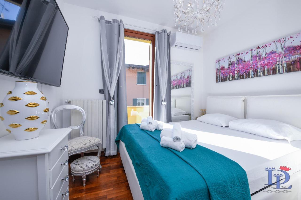 Desenzanoloft Official Partner Marriott Homes & Villas - Luxury Suite With Jacuzzi And Garden Дезенцано-дель-Гарда Екстер'єр фото