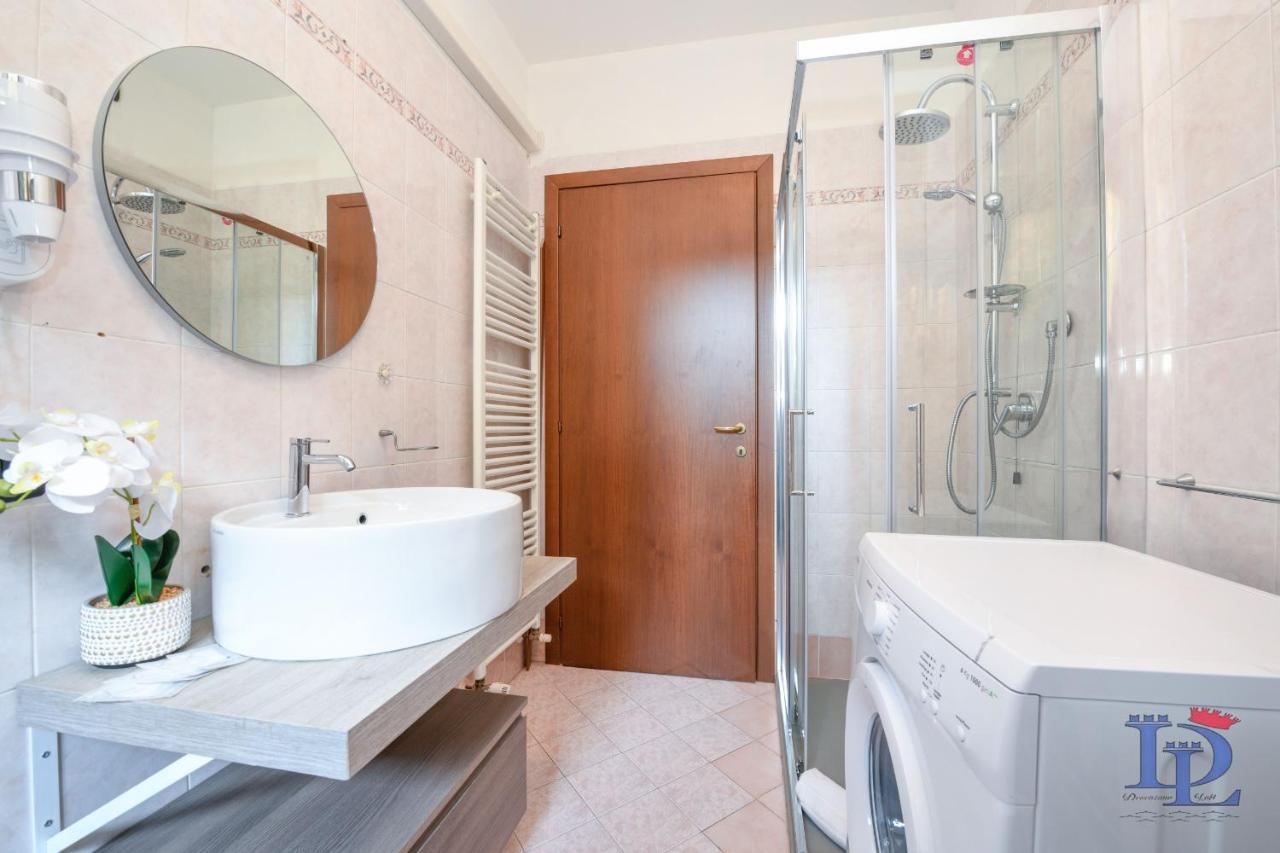Desenzanoloft Official Partner Marriott Homes & Villas - Luxury Suite With Jacuzzi And Garden Дезенцано-дель-Гарда Екстер'єр фото