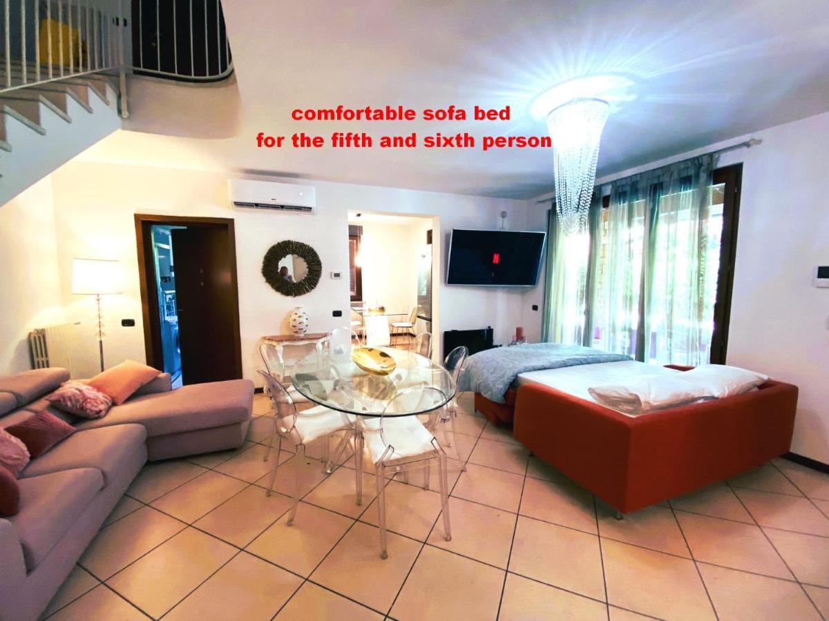 Desenzanoloft Official Partner Marriott Homes & Villas - Luxury Suite With Jacuzzi And Garden Дезенцано-дель-Гарда Екстер'єр фото